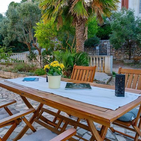 Apartment Pepermint - Iqm Destination Quality Veli Lošinj Extérieur photo