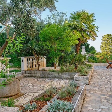 Apartment Pepermint - Iqm Destination Quality Veli Lošinj Extérieur photo