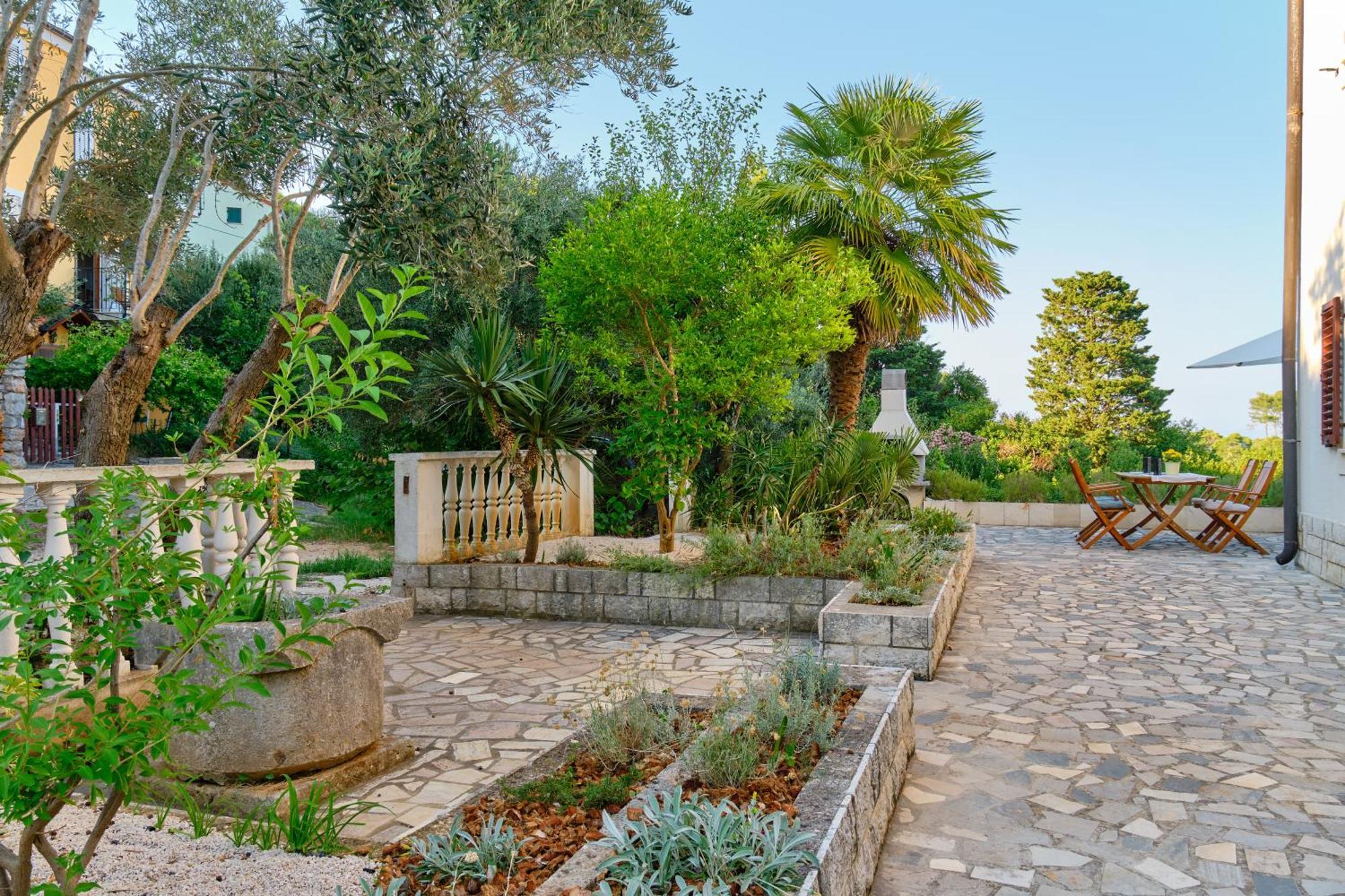 Apartment Pepermint - Iqm Destination Quality Veli Lošinj Extérieur photo