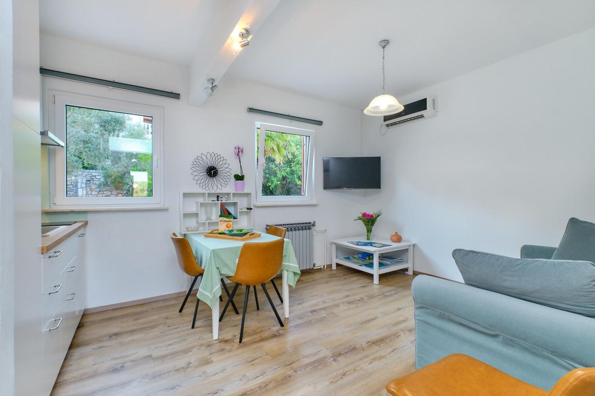 Apartment Pepermint - Iqm Destination Quality Veli Lošinj Extérieur photo
