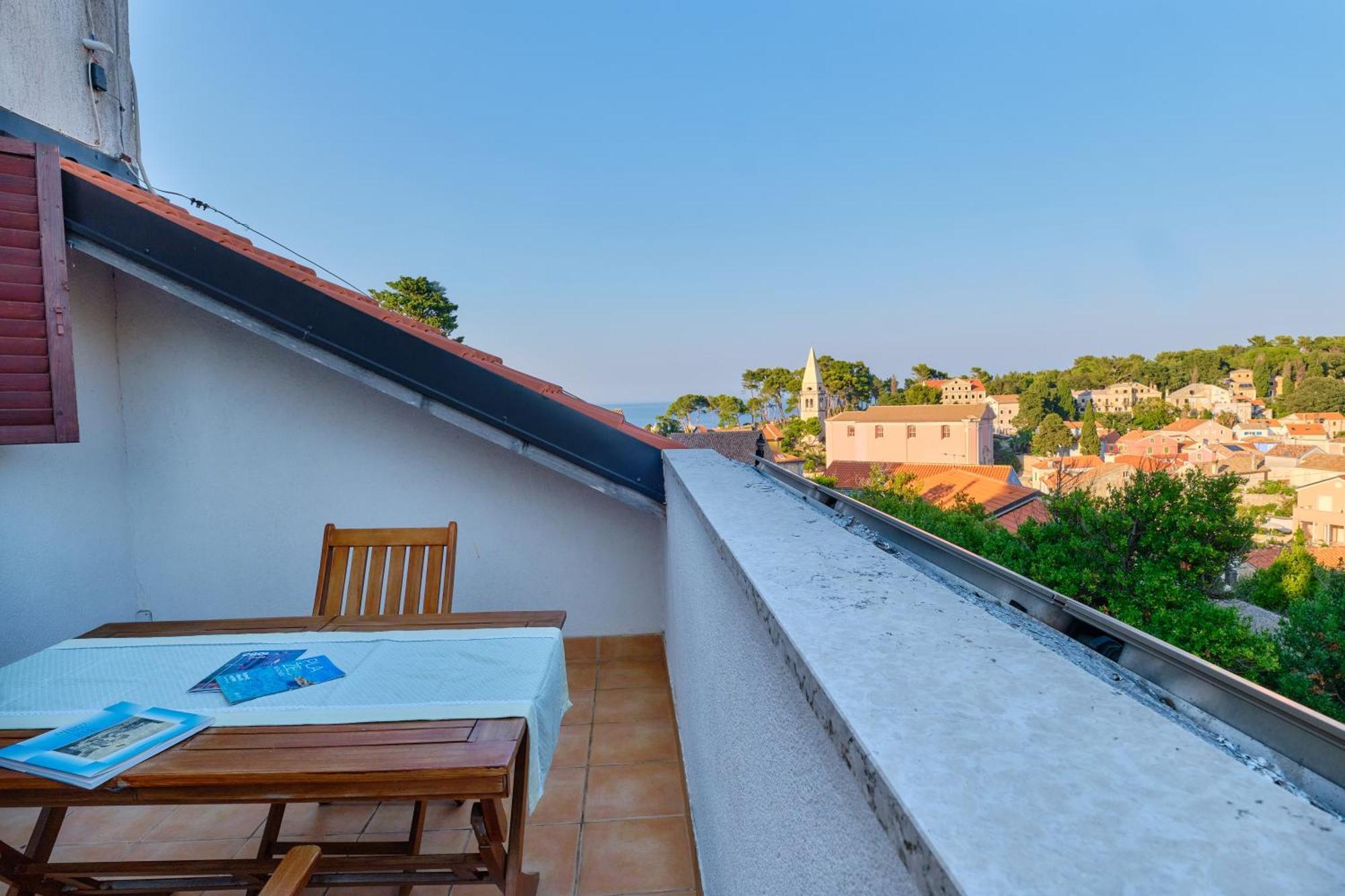 Apartment Pepermint - Iqm Destination Quality Veli Lošinj Extérieur photo